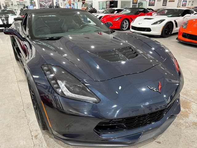 Used 2015 Chevrolet Corvette Z06 RWD image 25