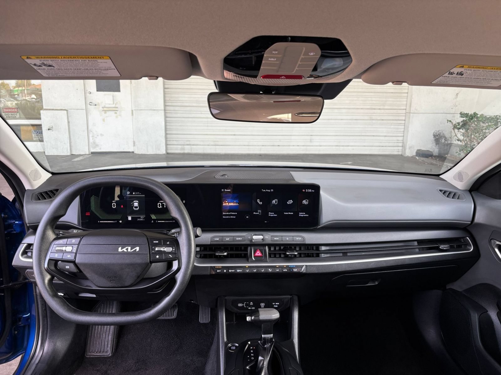 Used 2025 Kia K4 FWD image 32