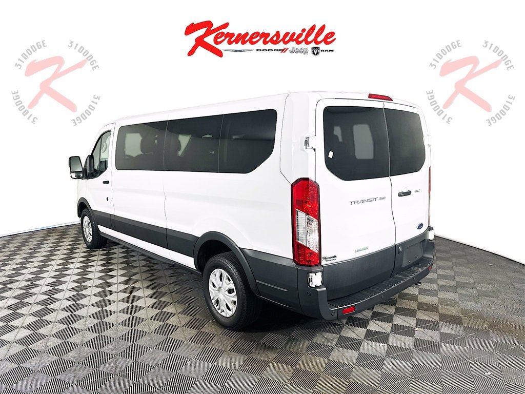 Used 2023 Ford Transit 350 XLT image 5