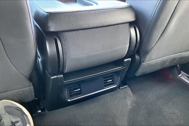 Used 2023 Chevrolet Silverado 2500 Custom w/ Infotainment Package image 11