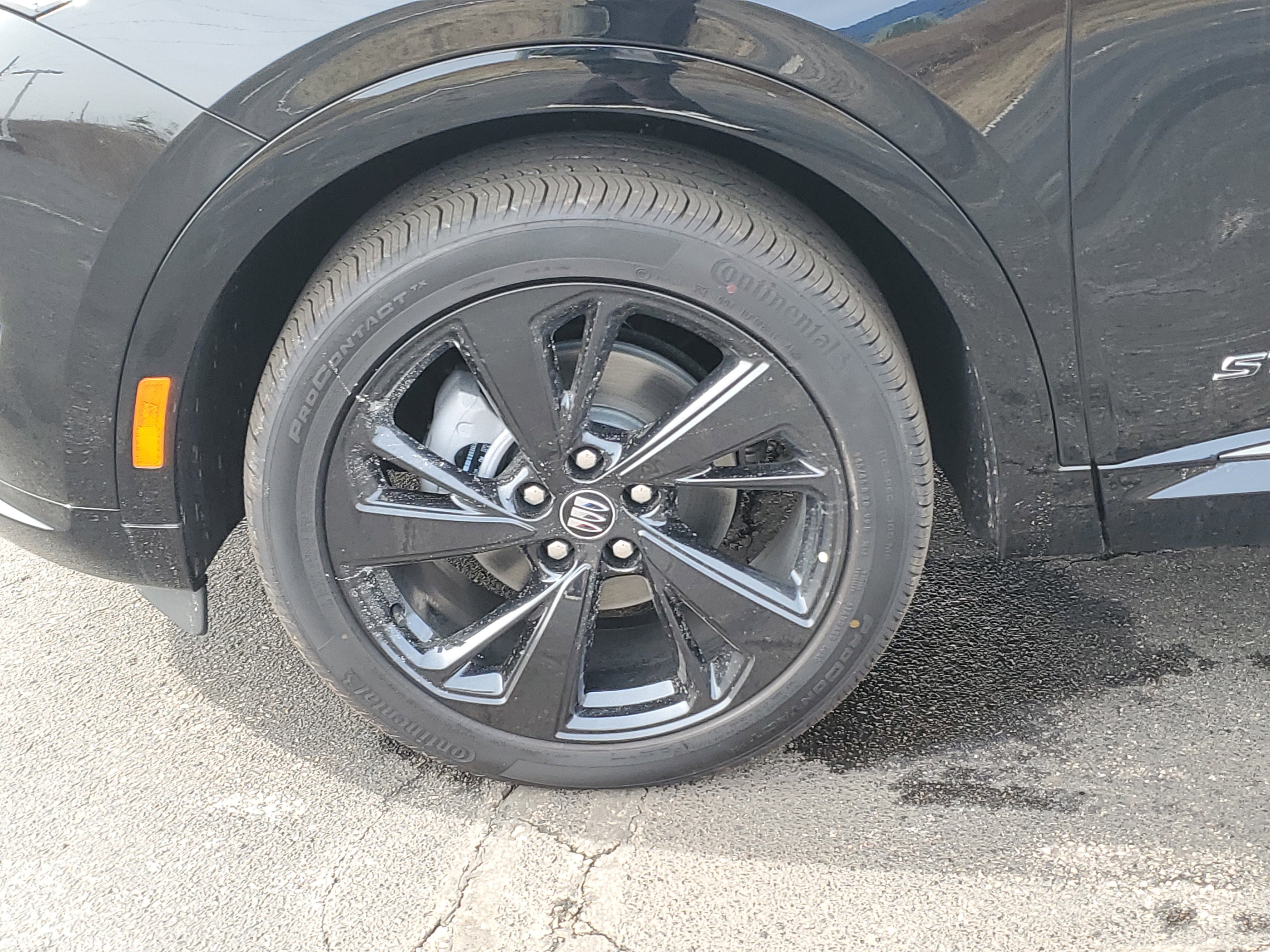 New 2026 Buick Envision Sport Touring image 10