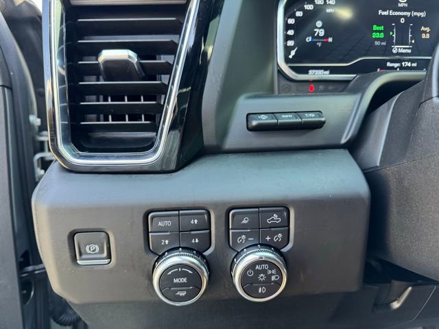 Used 2024 GMC Sierra 3500 Denali Ultimate AWD/4WD image 27