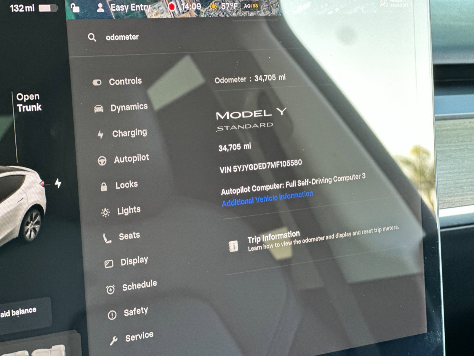 Used 2021 Tesla Model Y Standard Range image 26