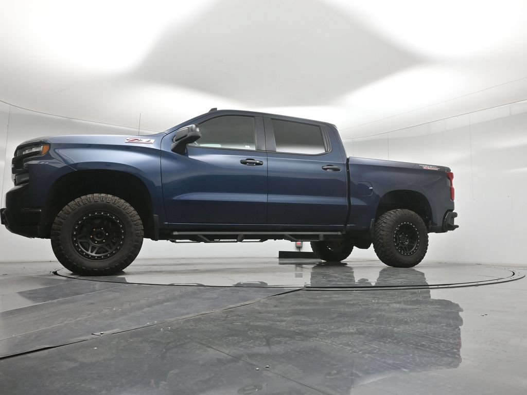 Used 2020 Chevrolet Silverado 1500 LT Trail Boss AWD/4WD image 7