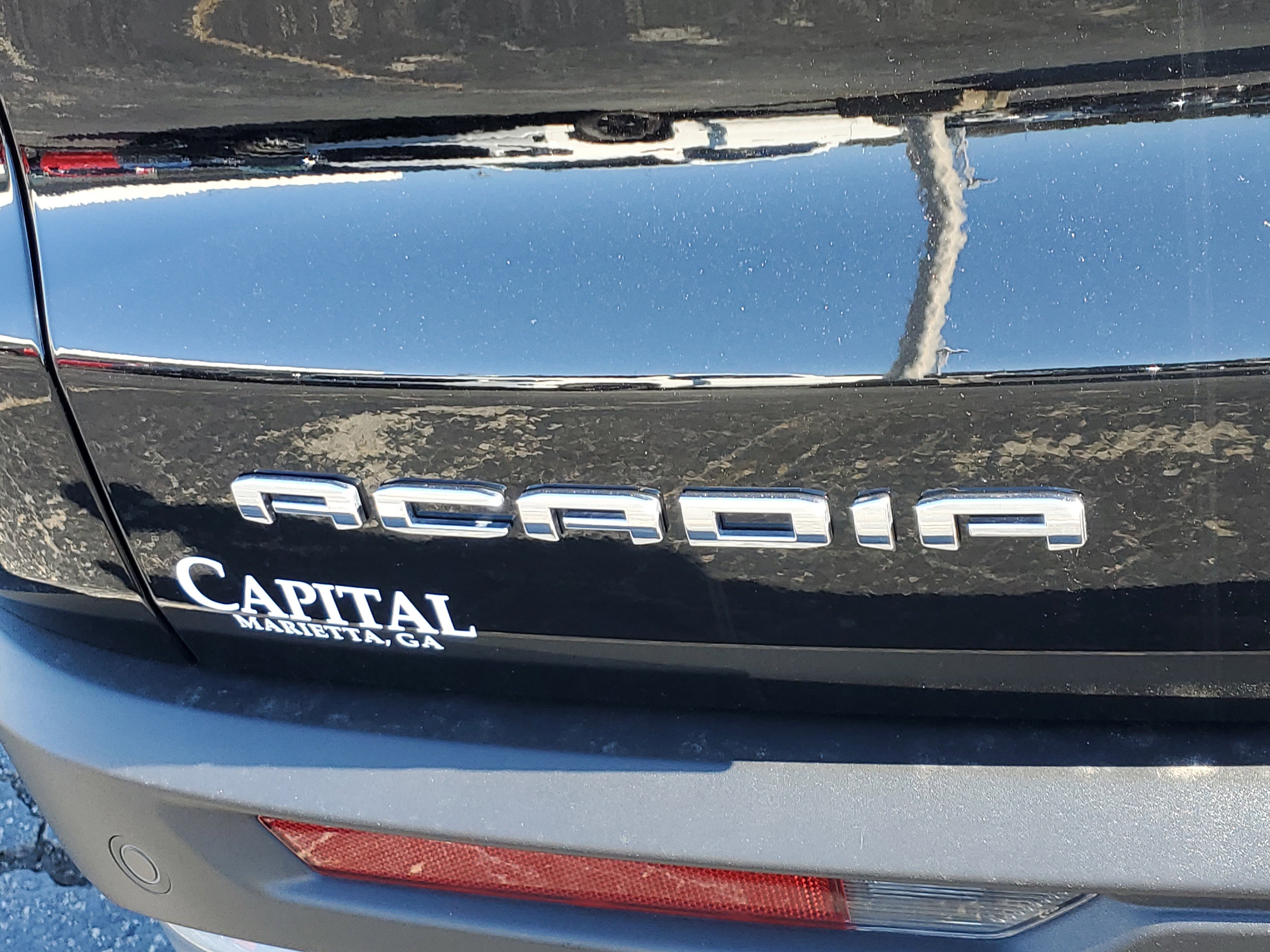 New 2025 GMC Acadia Elevation w/ Elevation Premium Package image 5