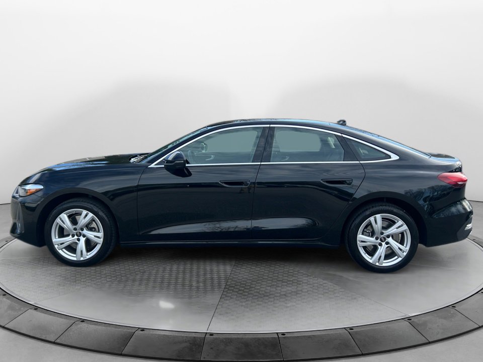 Certified 2025 Audi A5 2.0T Premium w/ Convenience Package image 4