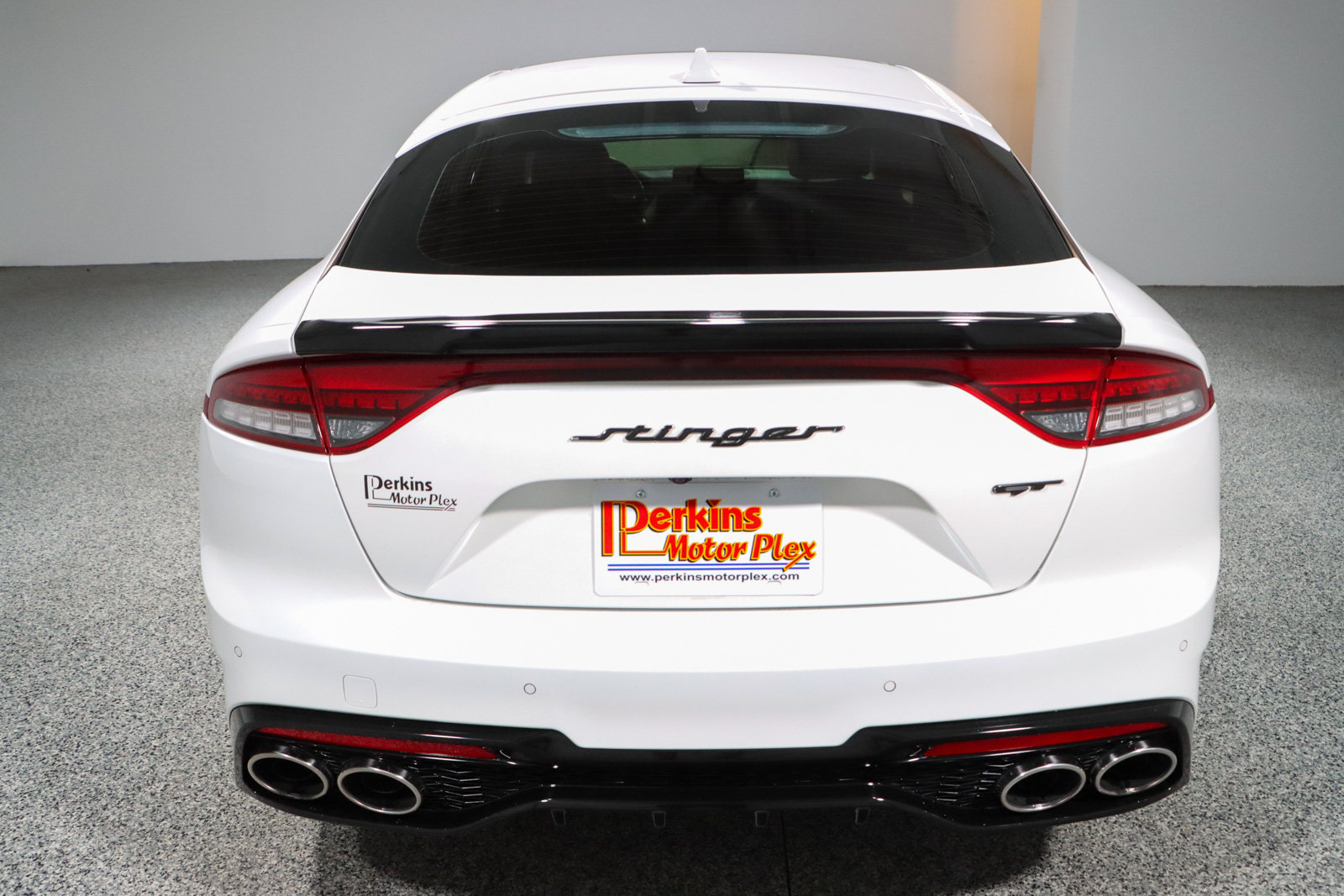 Used 2022 Kia Stinger GT1 RWD image 8