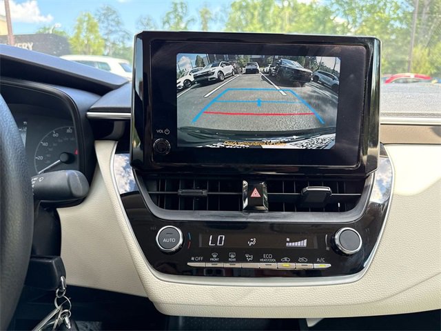 Used 2023 Toyota Corolla LE image 17