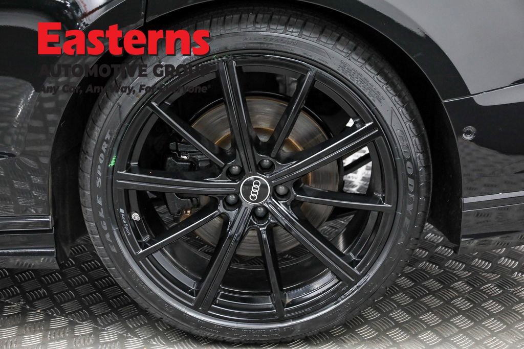 Used 2022 Audi A8 L 3.0T w/ Executive Package image 33