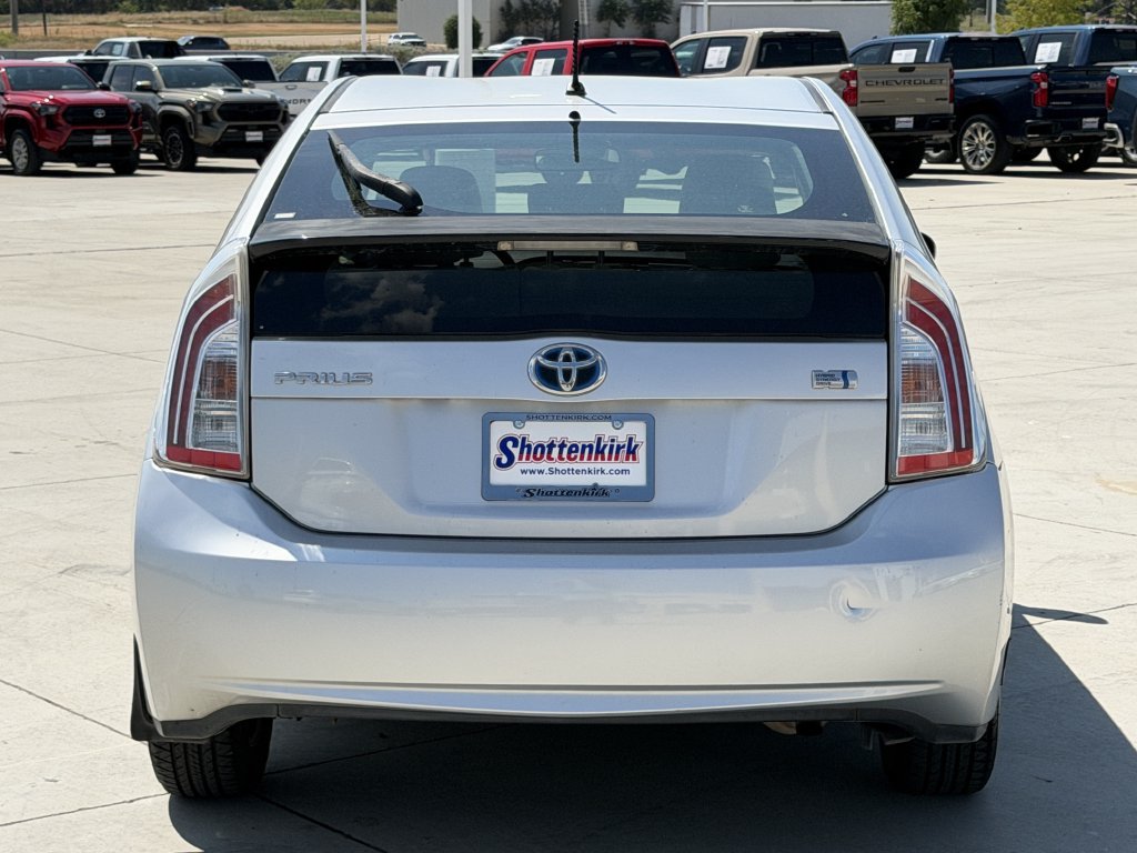 Used 2012 Toyota Prius Two FWD image 5