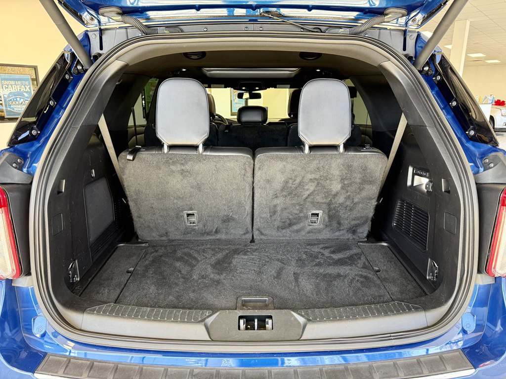 Used 2020 Ford Explorer Limited AWD/4WD image 9