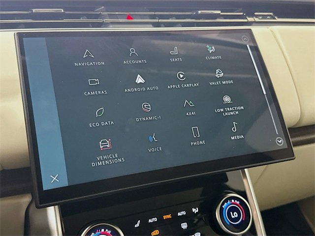 Certified 2023 Land Rover Range Rover Long Wheelbase Autobiography image 15