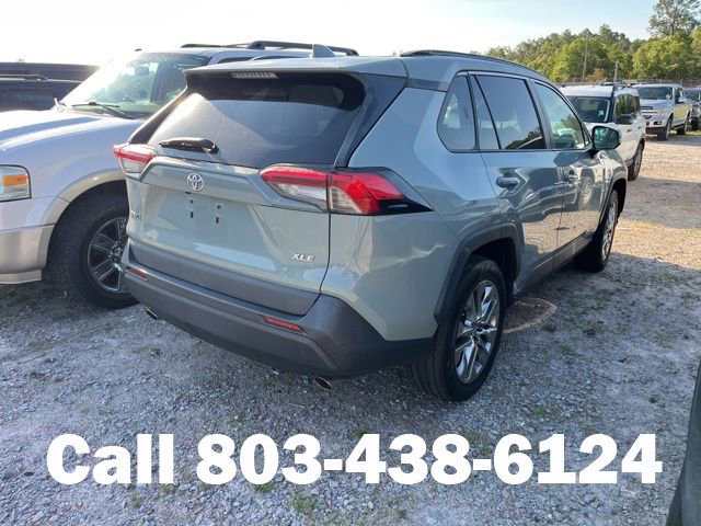 Used 2019 Toyota RAV4 XLE Premium FWD image 2