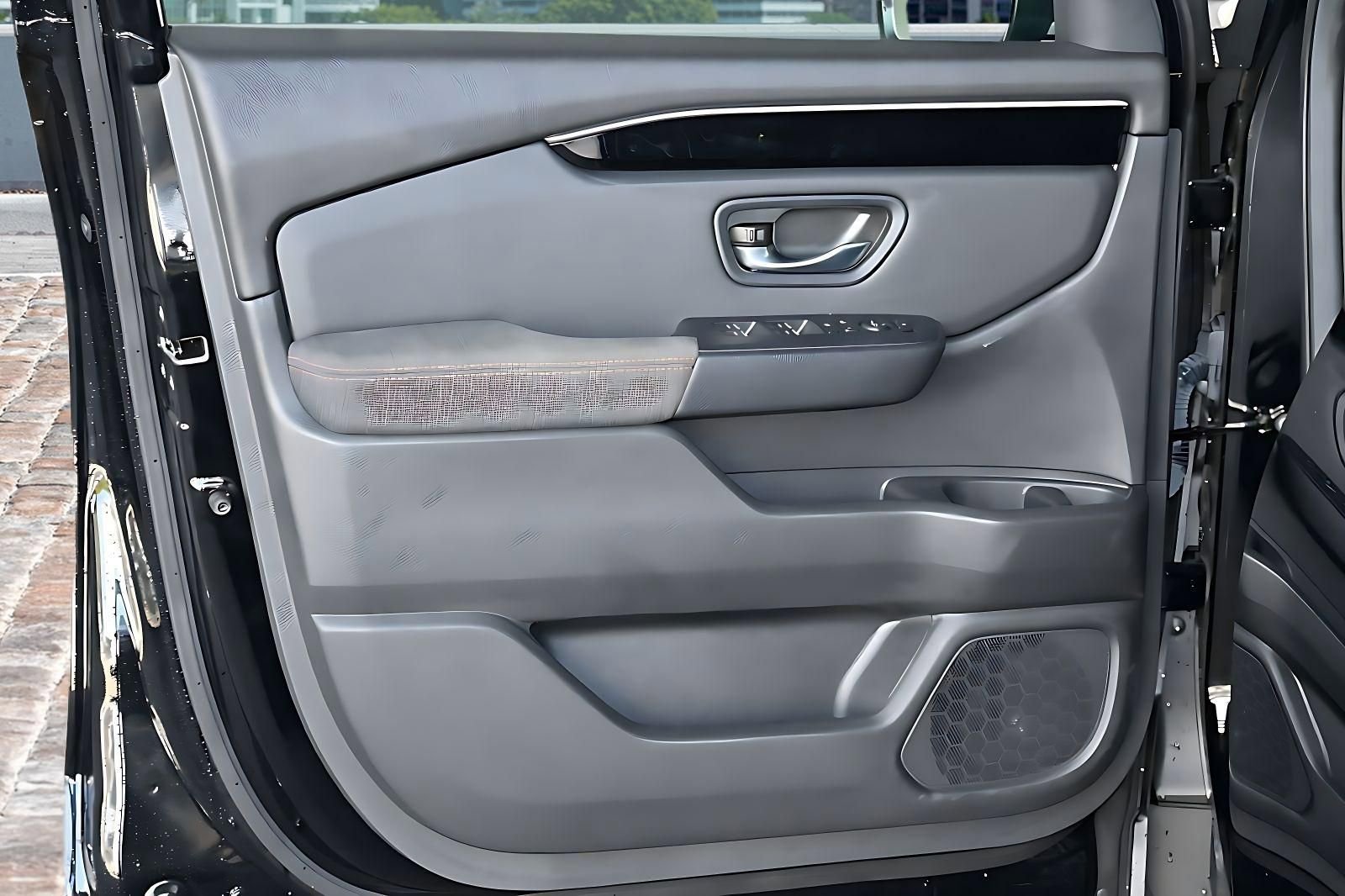 New 2026 Honda Pilot Sport image 10