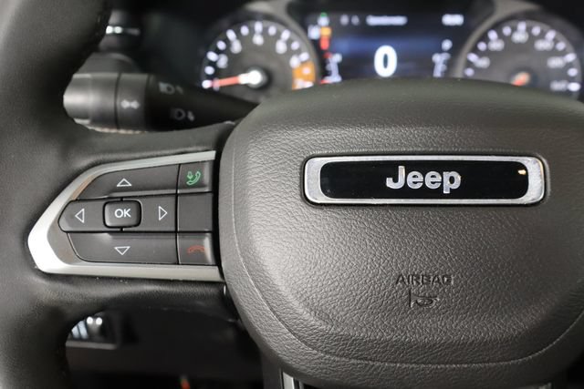 Used 2023 Jeep Compass Limited AWD/4WD image 8