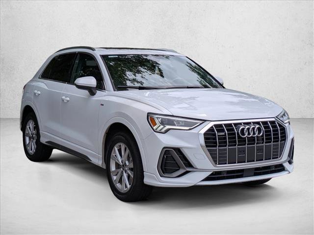 Used 2023 Audi Q3 2.0T Premium AWD/4WD image 3