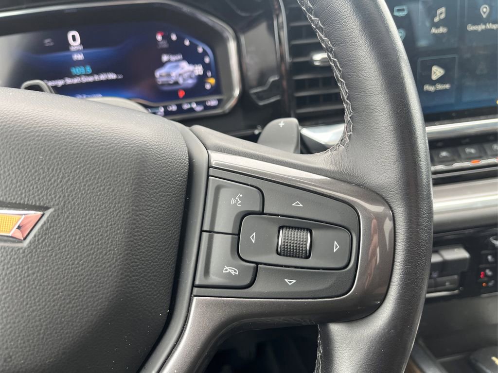 Used 2025 Chevrolet Silverado 1500 High Country image 32