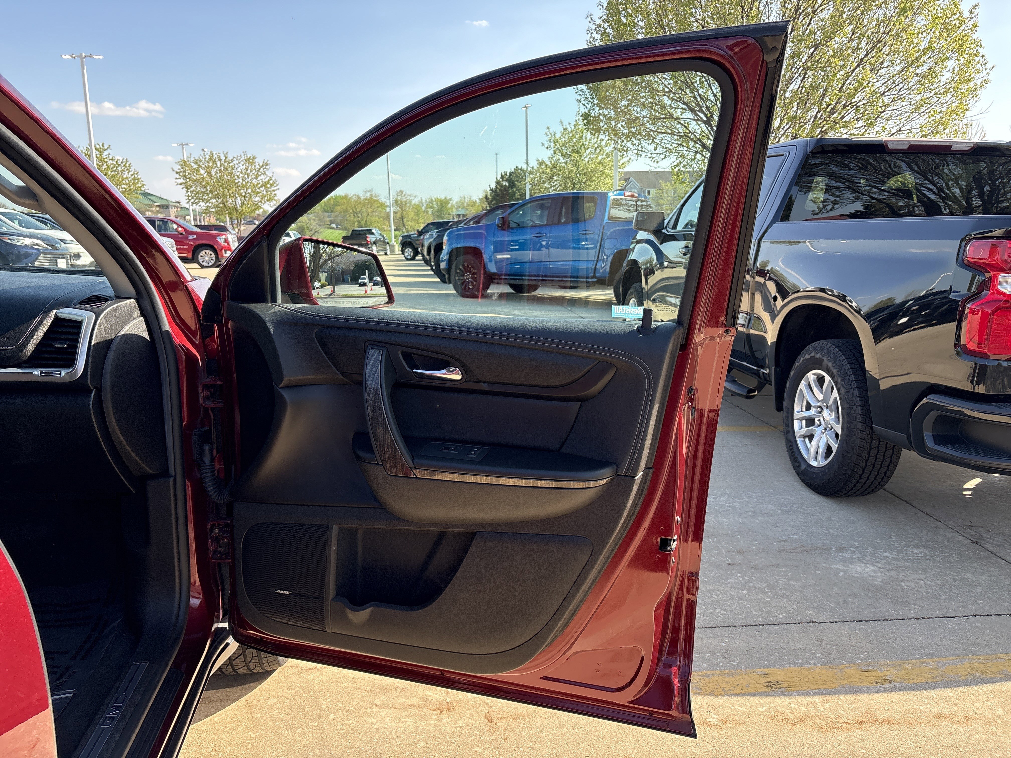 Used 2016 GMC Acadia SLT w/ Open Road Package FWD image 19