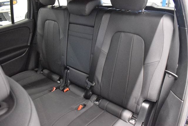 New 2026 Mercedes-Benz GLB 250 4MATIC image 7