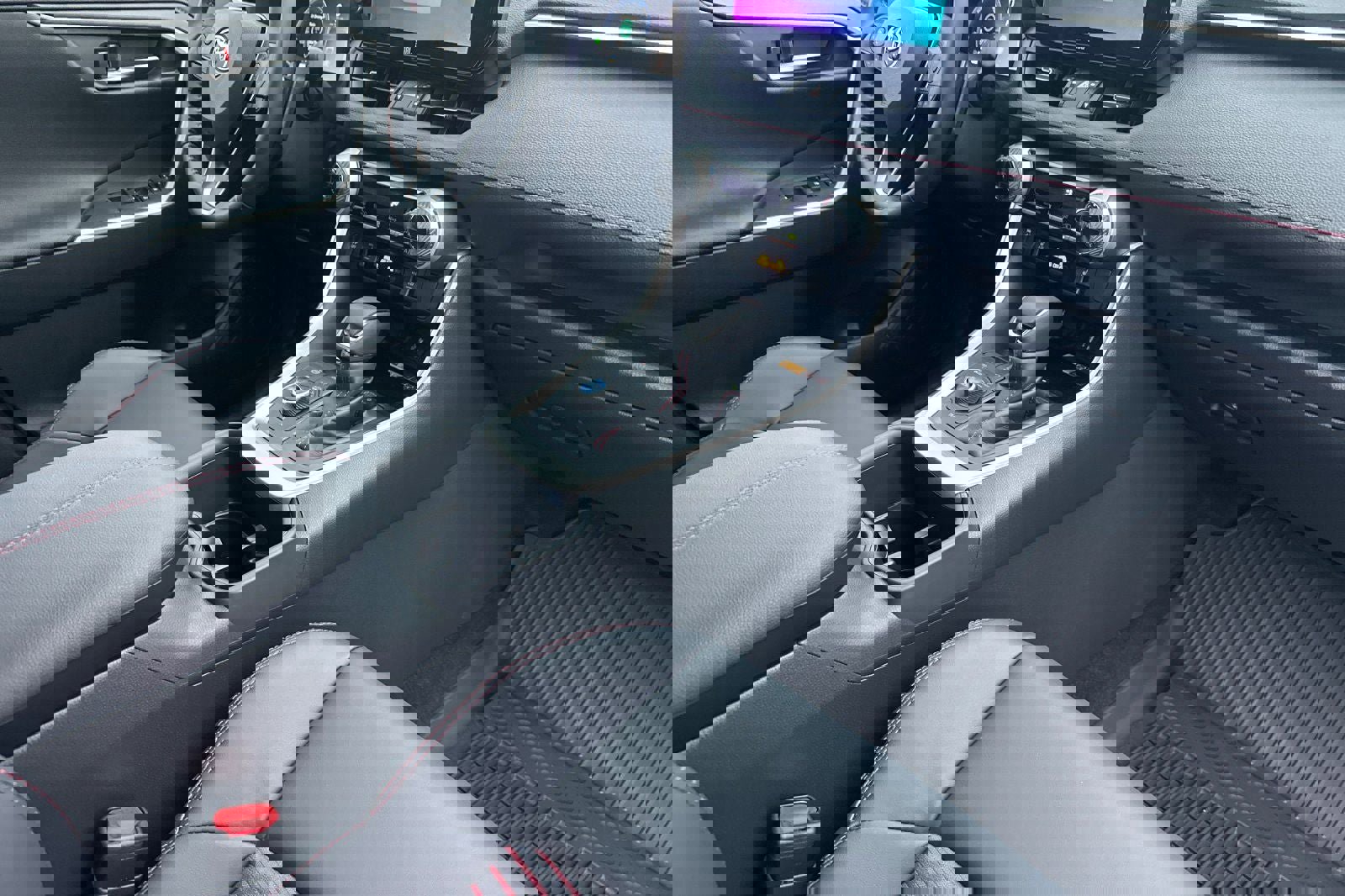 New 2025 Toyota RAV4 XSE image 19