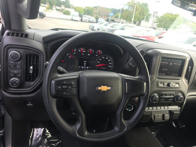 Used 2026 Chevrolet Silverado 1500 Custom AWD/4WD image 14