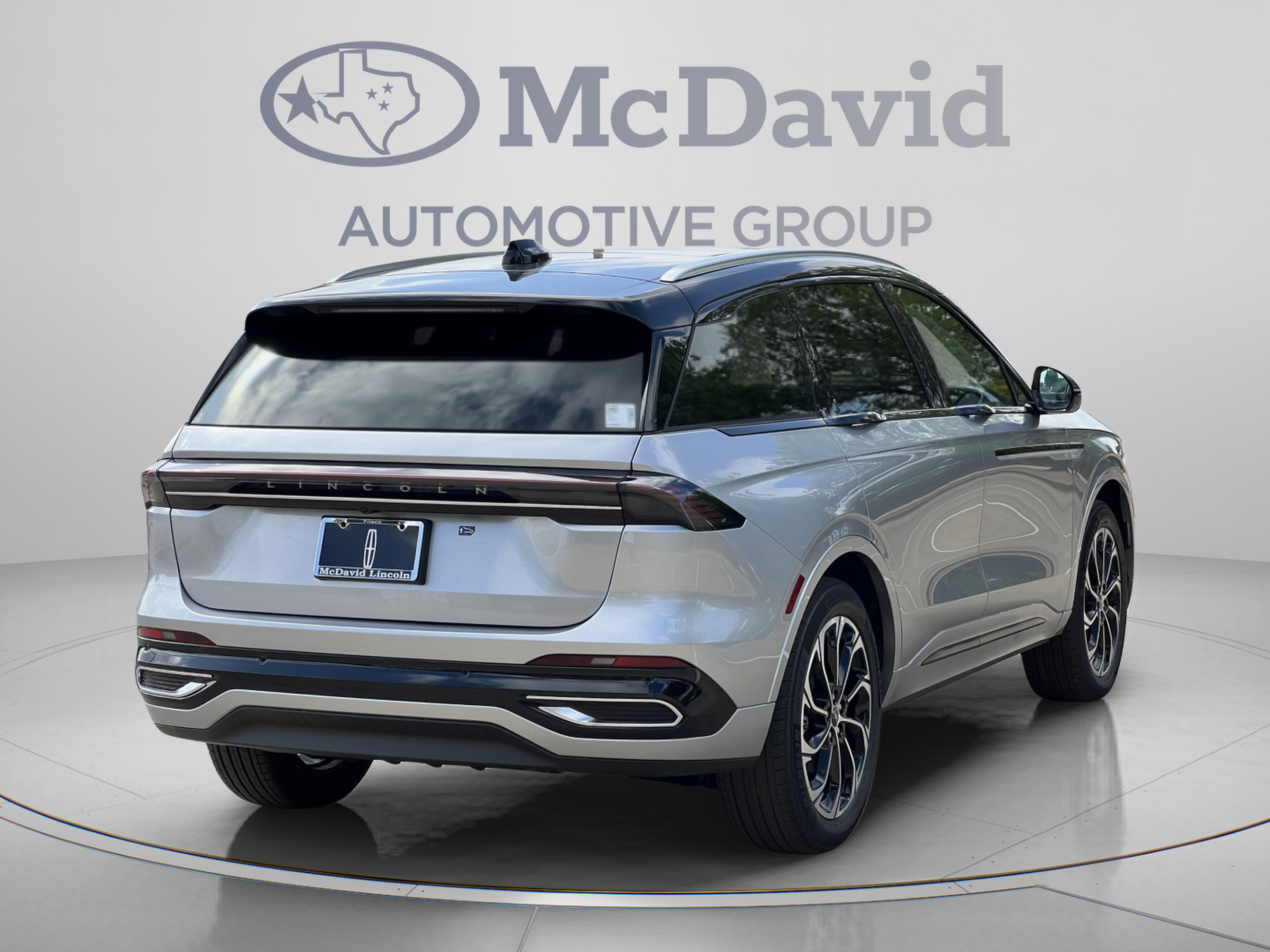 New 2026 Lincoln Nautilus Reserve AWD/4WD image 11