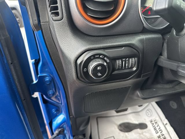 Used 2021 Jeep Gladiator Mojave w/ LED Lighting Group AWD/4WD image 12