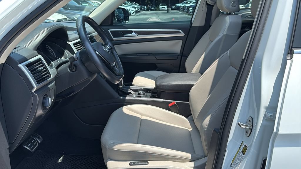 Used 2018 Volkswagen Atlas SEL w/ R-Line Package AWD/4WD image 22