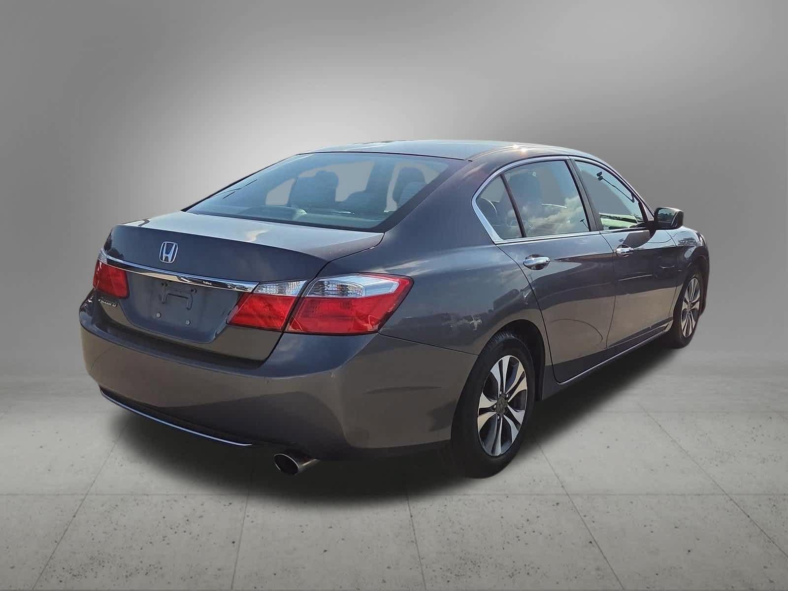Used 2013 Honda Accord LX image 6