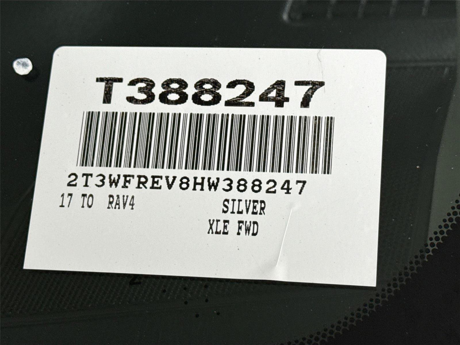 Used 2017 Toyota RAV4 XLE FWD image 45