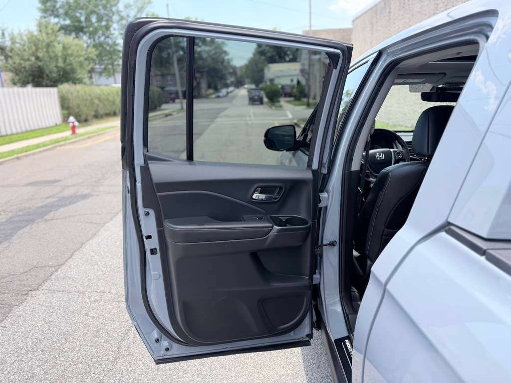 Used 2022 Honda Ridgeline RTL-E image 22