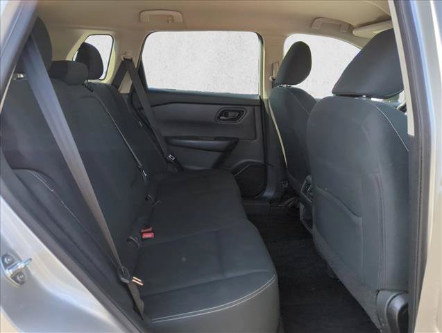 Used 2024 Nissan Rogue S AWD/4WD image 19