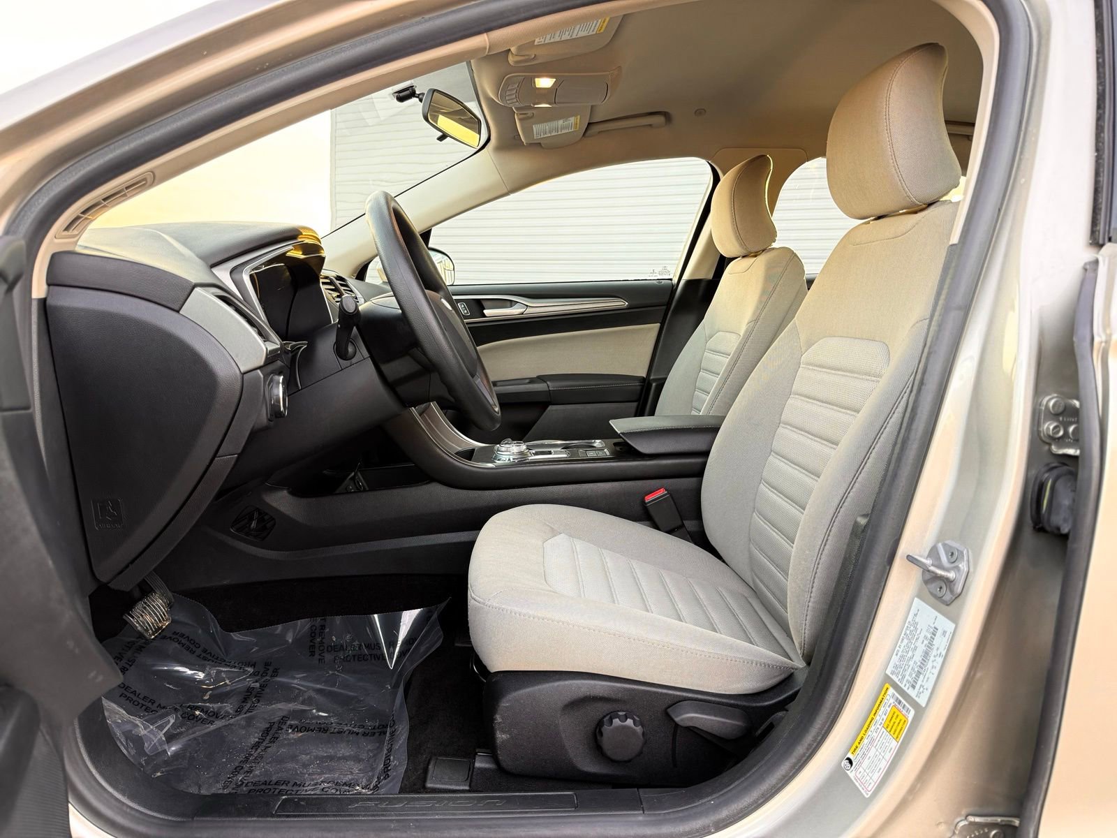 Used 2018 Ford Fusion S FWD image 12
