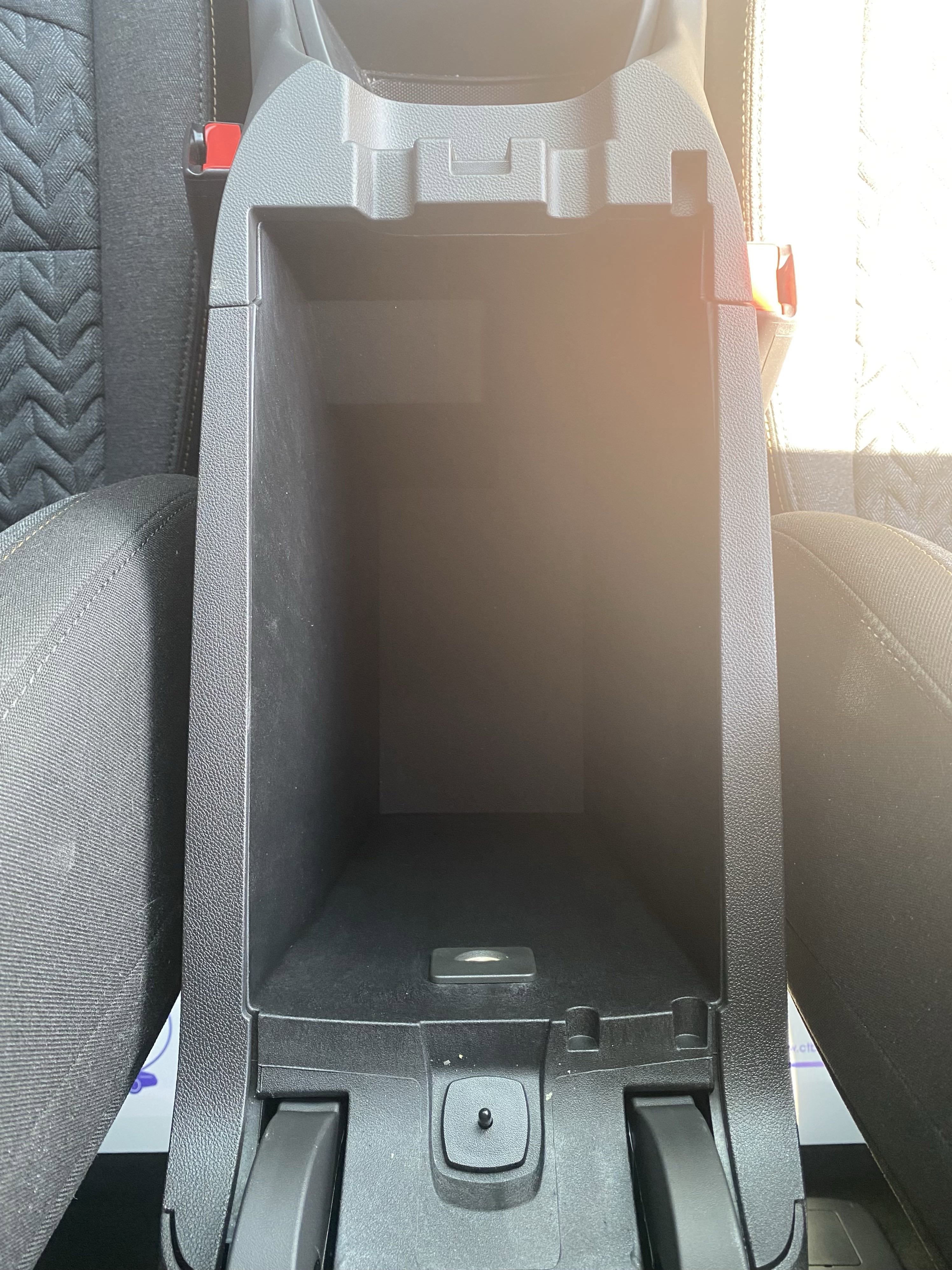 Used 2024 Chevrolet Equinox LT w/ LPO, Floor Liner Package image 16