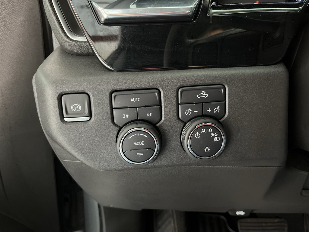Used 2023 Chevrolet Silverado 1500 LT AWD/4WD image 29