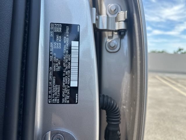 Certified 2023 Volvo XC40 B5 Plus w/ Climate Package AWD/4WD image 31