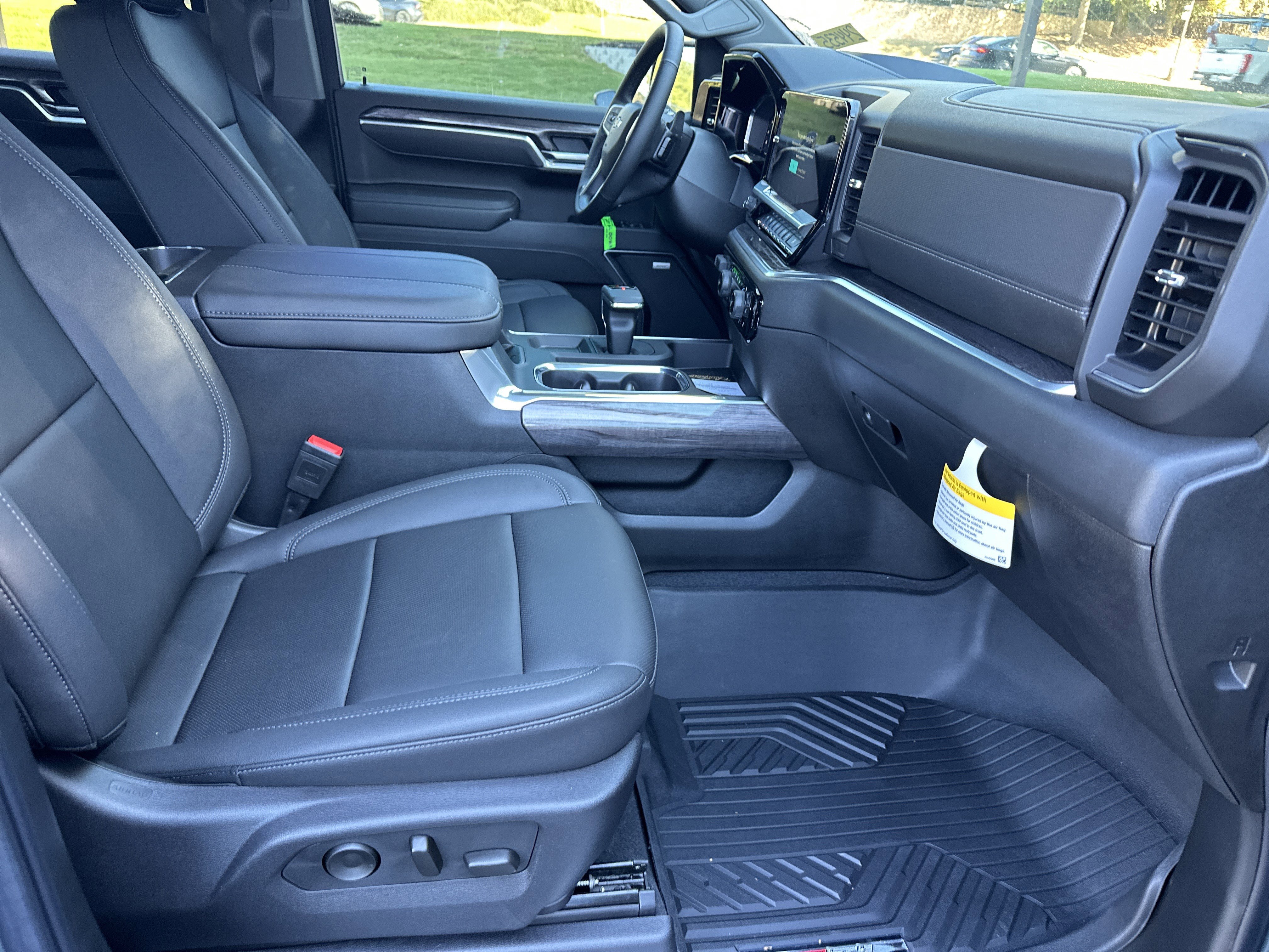 New 2025 Chevrolet Silverado 1500 LTZ image 13