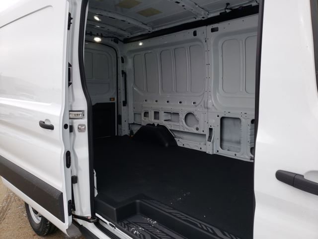 New 2026 Ford Transit 250 148 Medium Roof image 26