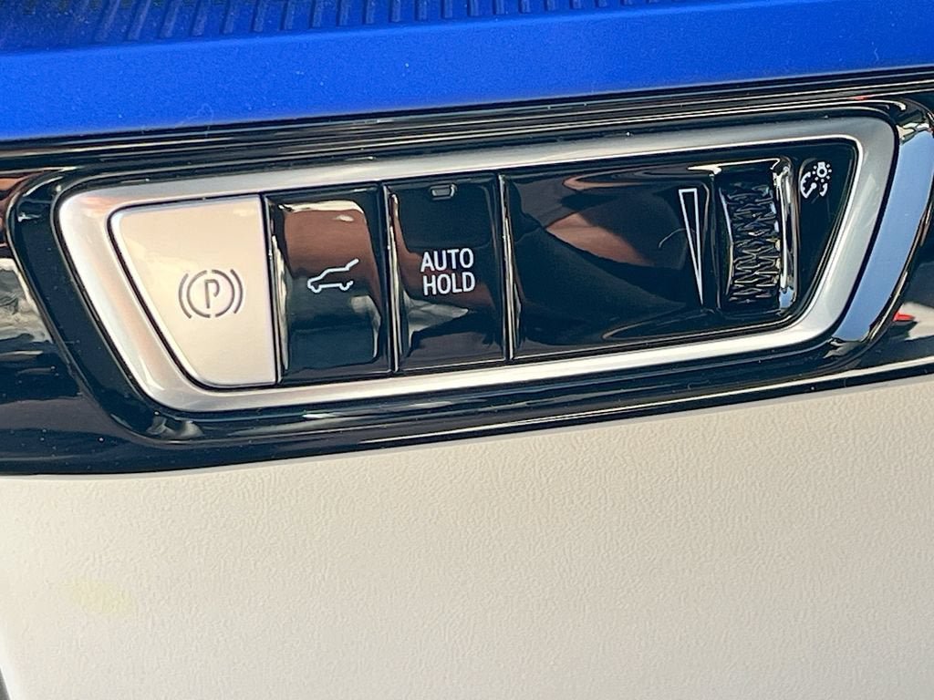New 2027 Cadillac Optiq Luxury RWD image 20