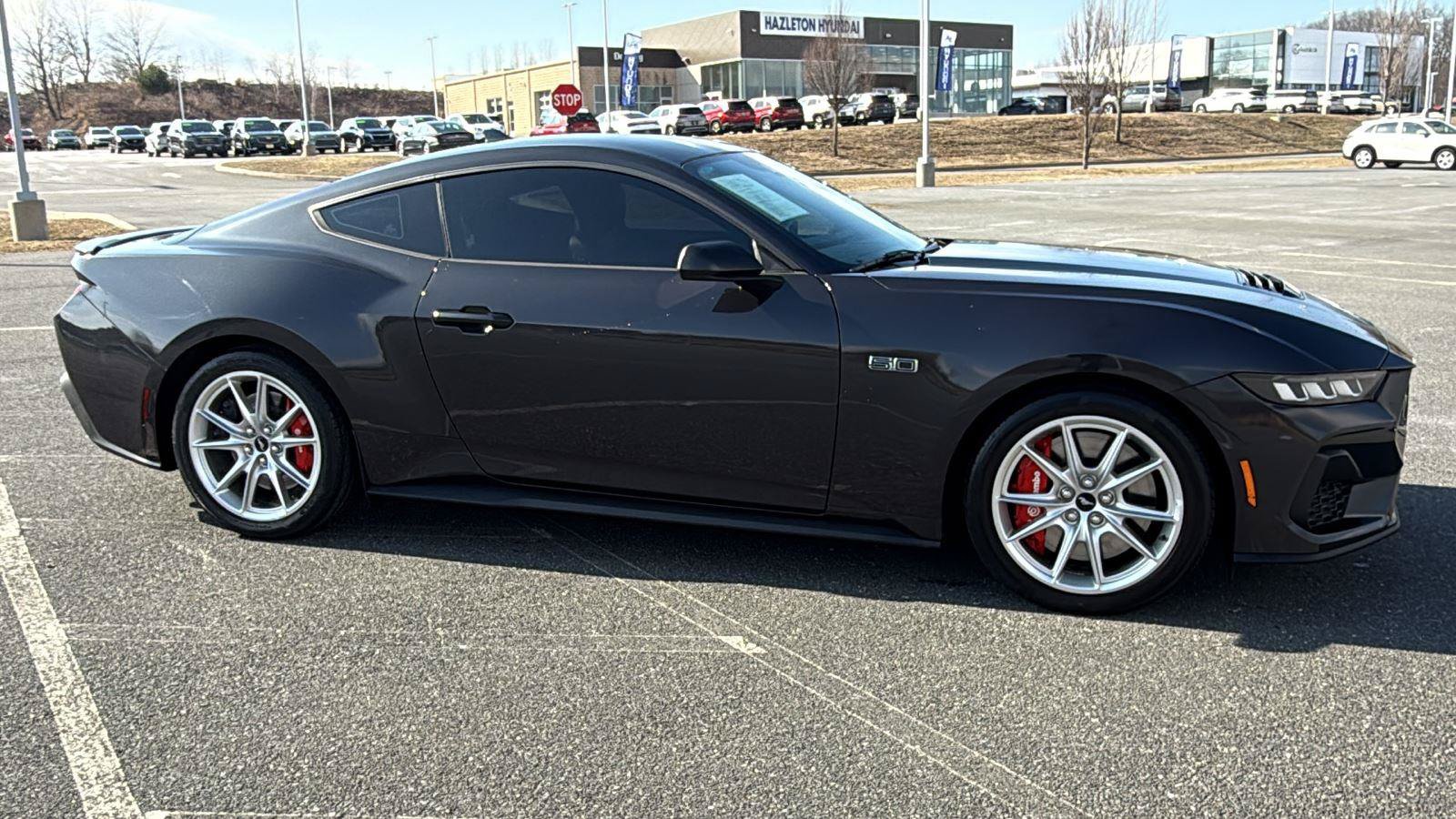 Used 2024 Ford Mustang GT Premium image 3