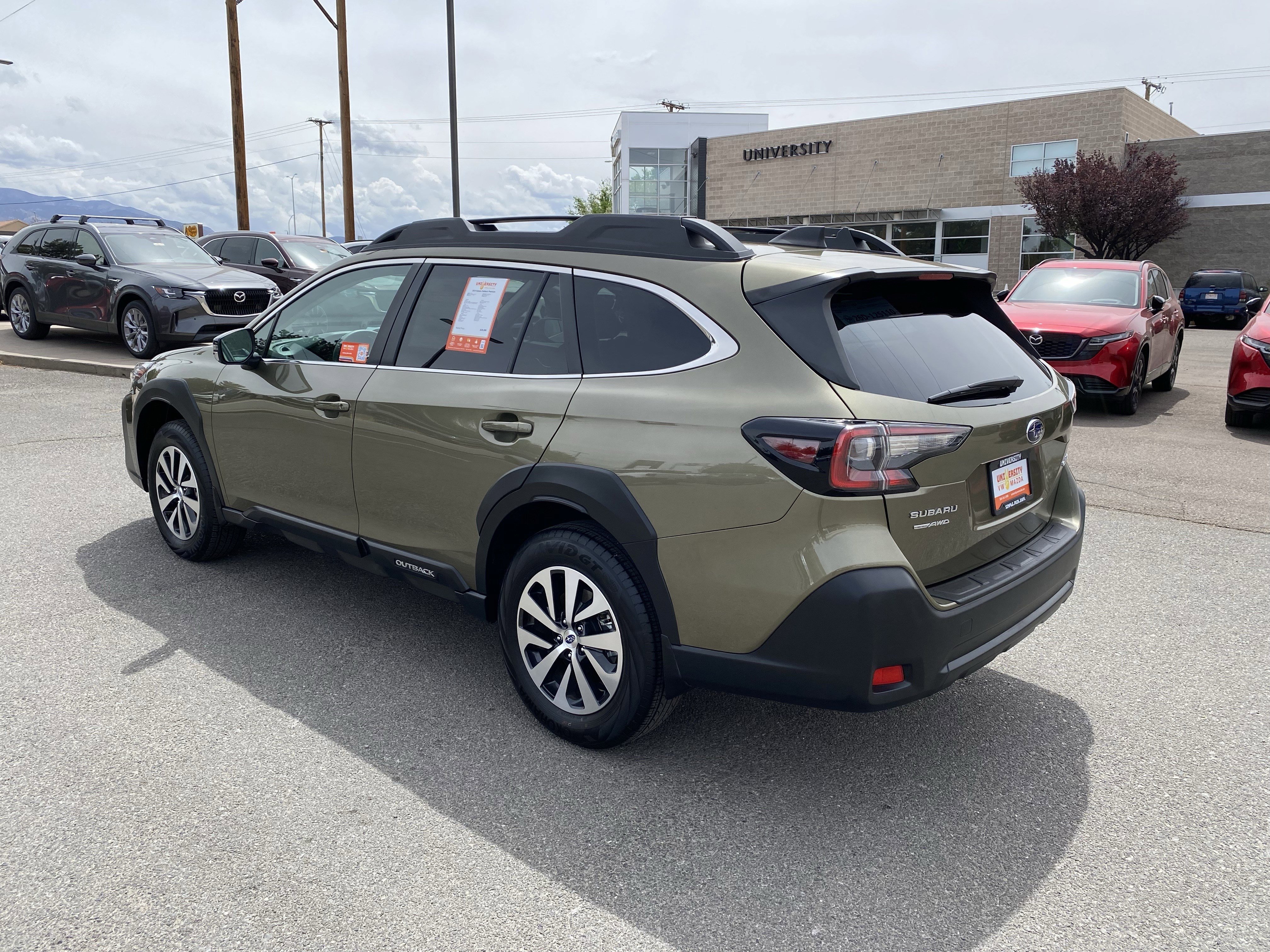 Used 2024 Subaru Outback Premium AWD/4WD image 51