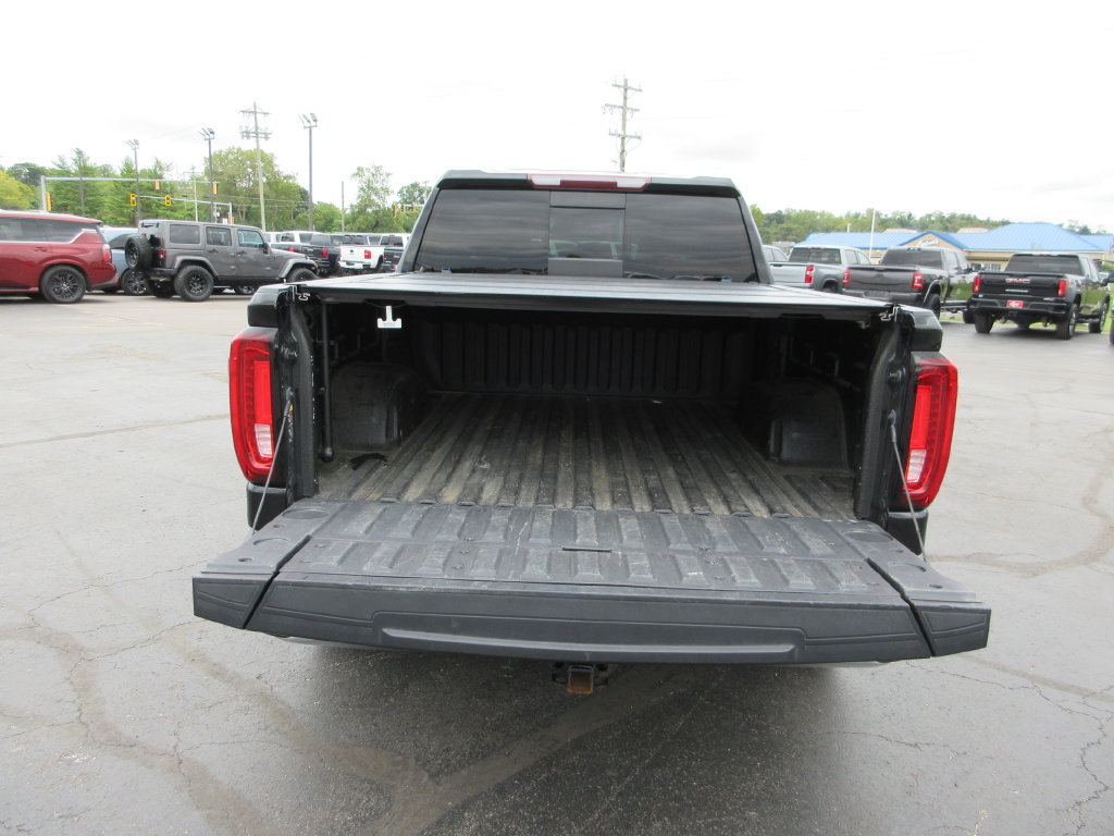 Used 2022 GMC Sierra 1500 SLT w/ SLT Premium Package AWD/4WD image 9