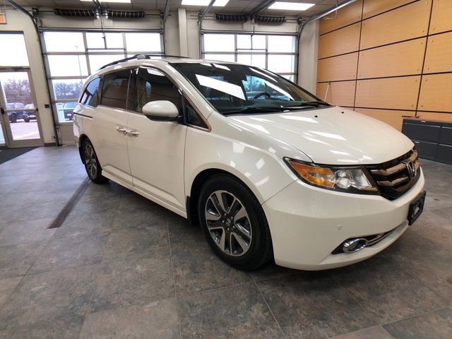 Used 2017 Honda Odyssey Touring
