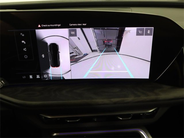 Certified 2025 Audi Q5 Premium Plus image 18