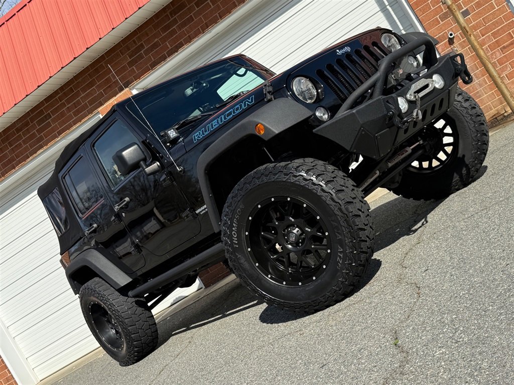 Used 2015 Jeep Wrangler Unlimited Rubicon w/ Dual Top Group image 29