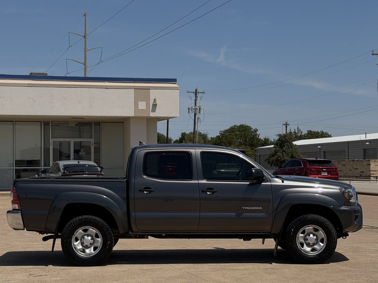 Used 2012 Toyota Tacoma PreRunner w/ SR5 Pkg RWD image 3