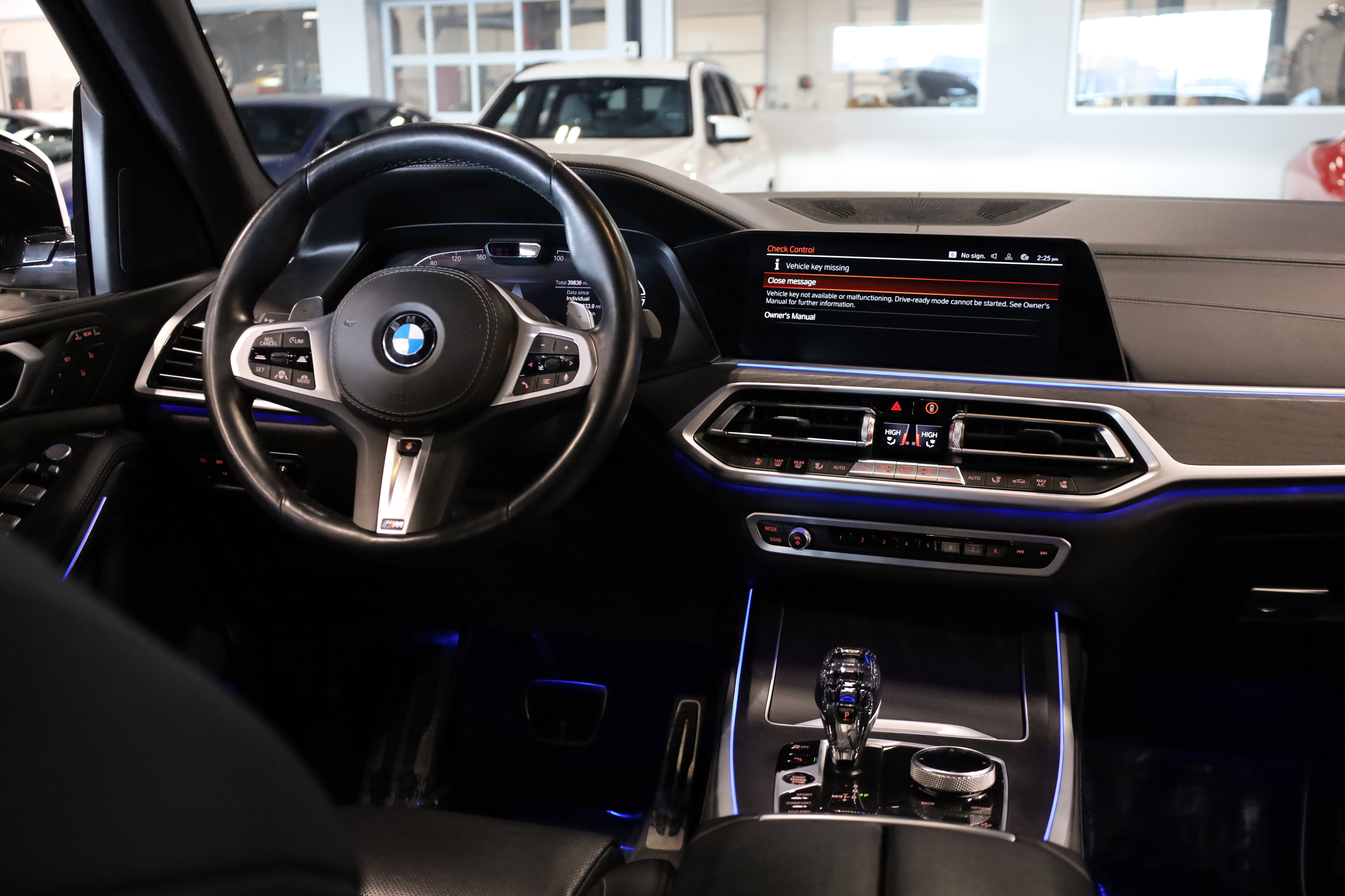 Used 2022 BMW X7 xDrive40i w/ M Sport Package image 33