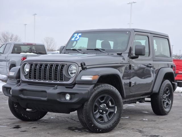 Used 2025 Jeep Wrangler Sport image 2