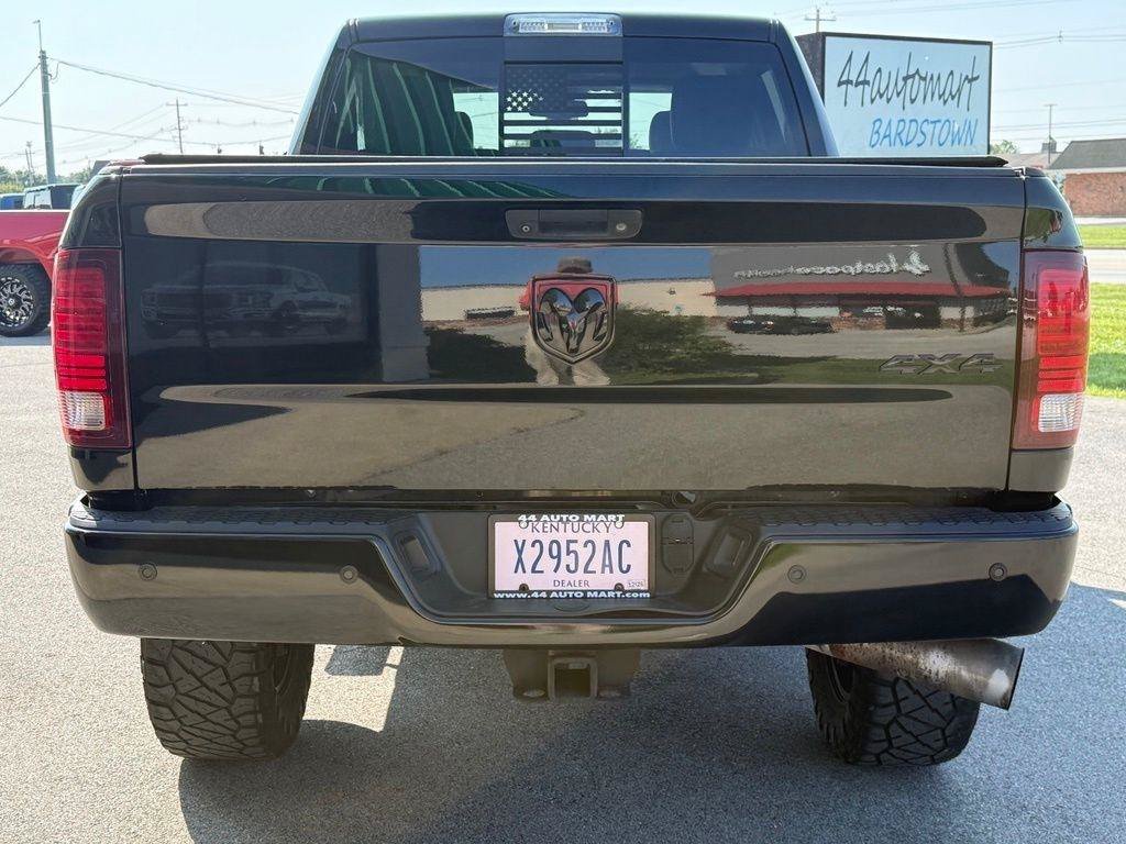 Used 2014 RAM 2500 Laramie w/ Black Appearance Group AWD/4WD image 4