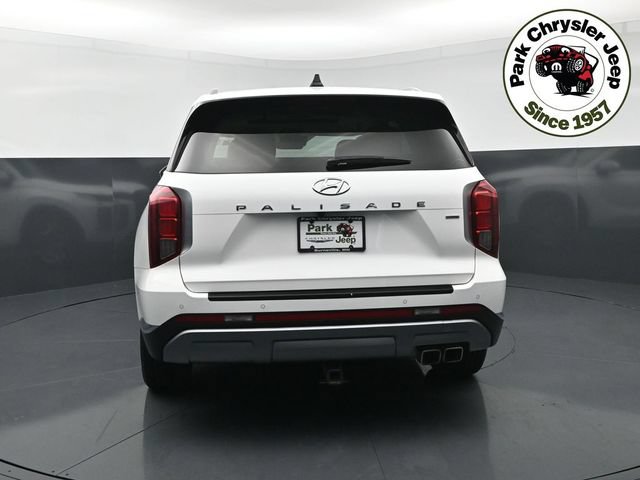 Used 2023 Hyundai Palisade Limited AWD/4WD image 5